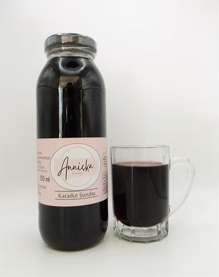 Doğal Karadut Şurubu