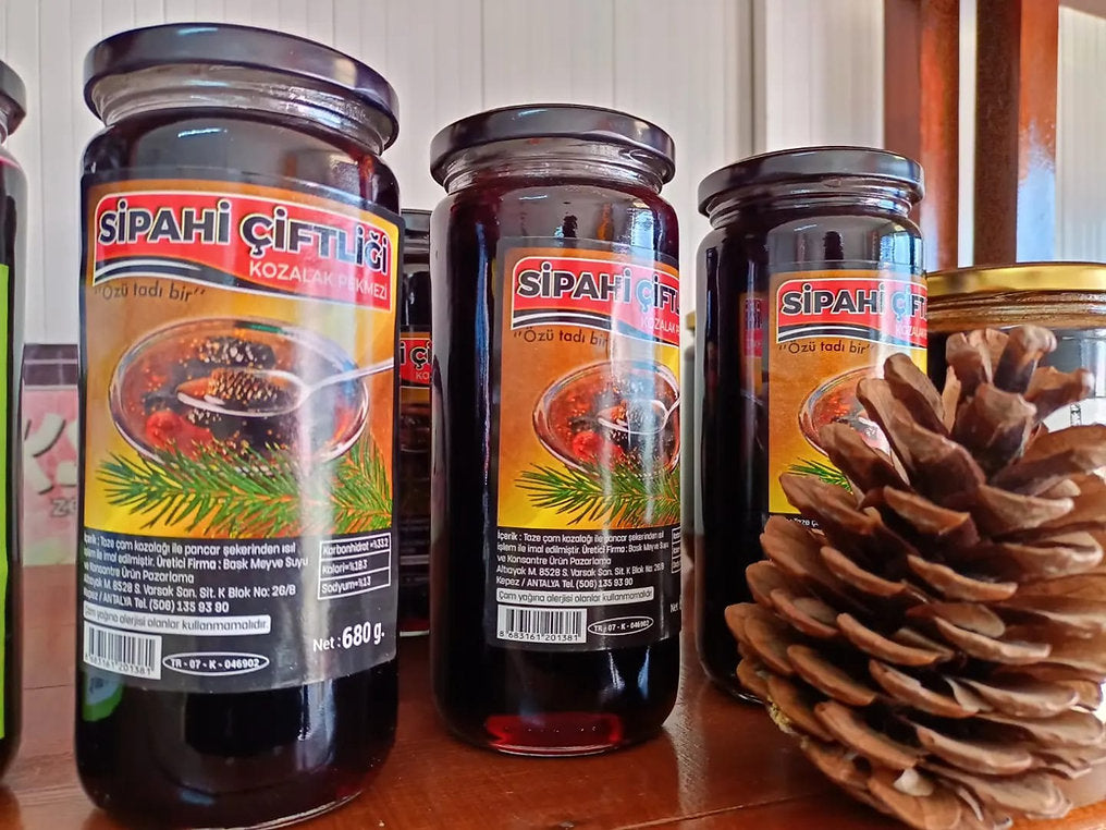 Doğal Çam Kozalağı Özü